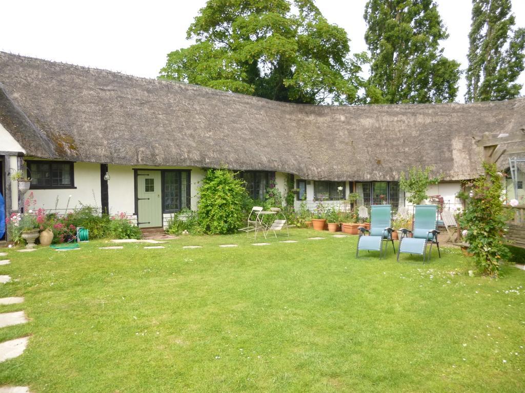 بروكستد Church Hall Farm Bed And Breakfast المظهر الخارجي الصورة