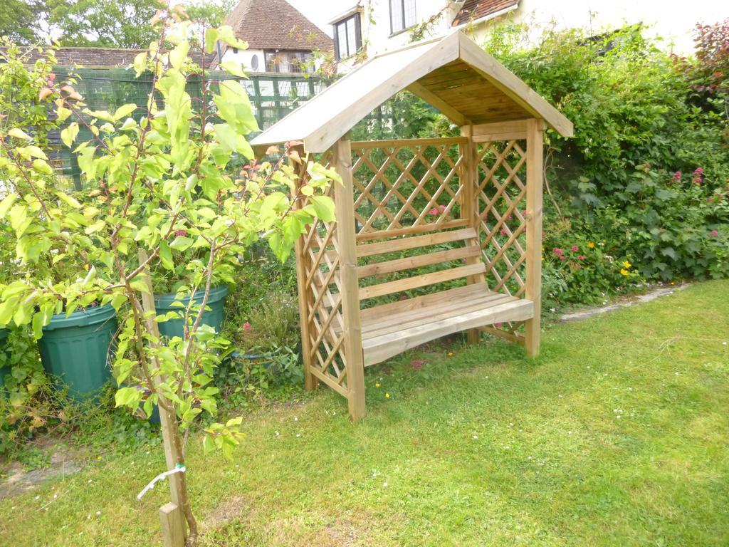 بروكستد Church Hall Farm Bed And Breakfast المظهر الخارجي الصورة